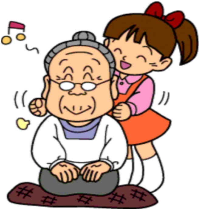 おばあちゃんの肩をたたく女の子
